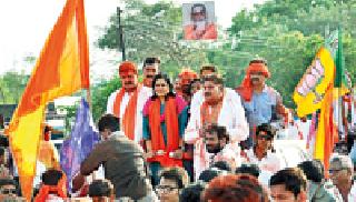 The spirit Gavali won the fourth | भावना गवळी चौथ्यांदा विजयी The spirit Gavali won the fourth | भावना गवळी चौथ्यांदा विजयी