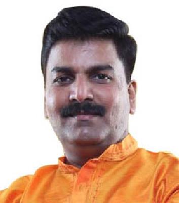 Shevalenne Rokhli Gaikwad's hat-trick | शेवाळेंनी रोखली गायकवाडांची हॅट्ट्रिक