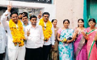 The election of nine Gram Panchayat sarpanches in Karanja taluka | कारंजा तालुक्यात नऊ ग्रामपंचायतीच्या सरपंचाची निवड