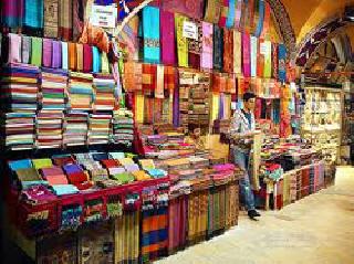 A plan to increase the textile industry by 20 percent | वस्त्रोद्योगाची निर्यात २० टक्के वाढविण्याची योजना A plan to increase the textile industry by 20 percent | वस्त्रोद्योगाची निर्यात २० टक्के वाढविण्याची योजना