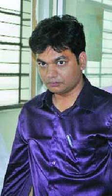 Food security officer in the burns of Lache | अन्न सुरक्षा अधिकारी लाचेच्या जाळ््यात