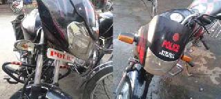 Turned on the traffic branch of the driver | वाहनचालकाकडून वाहतूक शाखेच्या हातावर तुरी