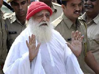 A firing by a person on witness against Asaram Bapu | आसाराम बापूंविरूद्ध साक्ष देणा-यावर व्यक्तीवर गोळीबार