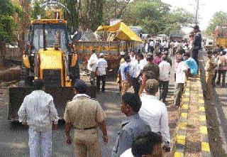 The city breathed freely | शहराने घेतला मोकळा श्वास