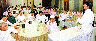 Sharad Bansode is trying hard for 'Smart' Solapur | ‘स्मार्ट’ सोलापूरसाठी प्रयत्नशील शरद बनसोडे