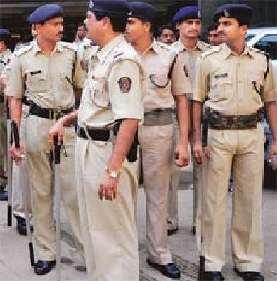 Police stopped the thieves | चोर्‍या रोखण्यासाठी पोलीस सरसावले