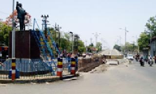 To be released: | लोकार्पण होणार :