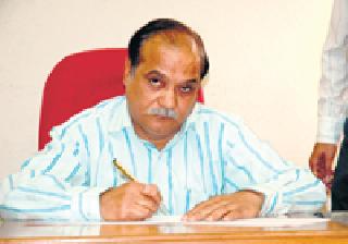 Vasavani's entry break | वासवानीच्या एन्ट्रीला ब्रेक