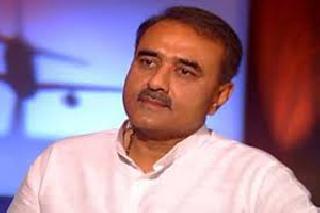 NCP's candidature for Praful Patel | प्रफुल्ल पटेल यांना राष्ट्रवादीची उमेदवारी