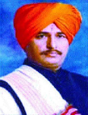 Mundane's successor selected the fort's successor | मुंडेंनीच निवडला गडाचा उत्तराधिकारी