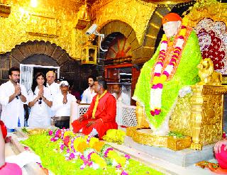 My eyesight will show blind bodies | माझी दृष्टी दाखवेल अंधाला सृष्टी