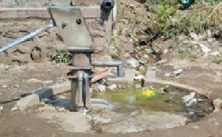 Pursuit of 1100 villages | ११00 गावांवर साथीचे सावट Pursuit of 1100 villages | ११00 गावांवर साथीचे सावट