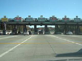 44 tollnas closed in the state | राज्यातील ४४ टोलनाके बंद 44 tollnas closed in the state | राज्यातील ४४ टोलनाके बंद