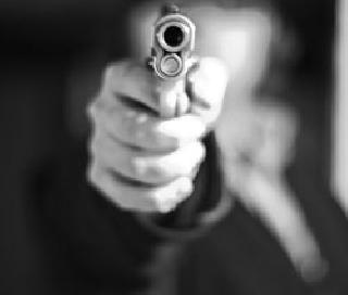 Sister murdered brother in suspicion | संशयातून बहिणीनेच केली भावाची हत्या Sister murdered brother in suspicion | संशयातून बहिणीनेच केली भावाची हत्या