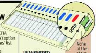 Three of them withdrew | तिघांनी घेतली माघाऱ़़