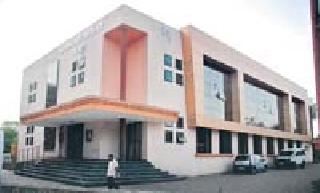 The network of brokers is everywhere | दलालांचे जाळे सर्वत्र