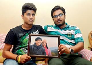 Come on, no storm, no more! | येऊ दे वादळ कितीही, जागचा हलणार नाही!