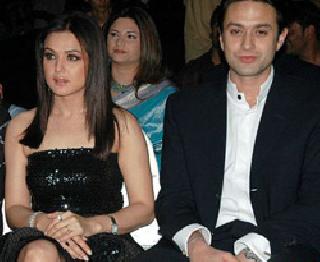 Preity Zinta and Ness Wadia to Compromise? | प्रीती झिंटा आणि नेस वाडियांमध्ये तडजोड होणार ? Preity Zinta and Ness Wadia to Compromise? | प्रीती झिंटा आणि नेस वाडियांमध्ये तडजोड होणार ?