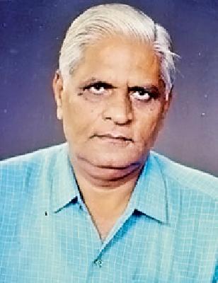 72 year old K.G. Egypt's Ph.D. in Journalism | ७२ वर्षीय के.जी. मिसर यांना पत्रकारितेत पीएच.डी 72 year old K.G. Egypt's Ph.D. in Journalism | ७२ वर्षीय के.जी. मिसर यांना पत्रकारितेत पीएच.डी