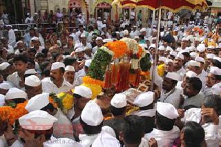 Welcome to Tukobaraya Palkhi of Udyogaragar | उद्योगनगरीत तुकोबारायांचे पालखीचे स्वागत