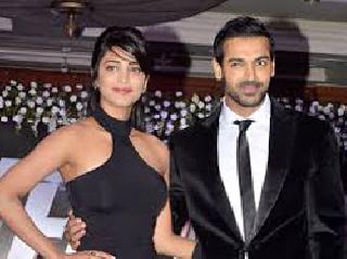 John-Shruti's film continues | जॉन-श्रुतीचा चित्रपट सुरू