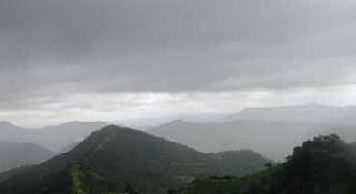 For the first time, the monsoon for the first time in five years is late | पाच वर्षात मान्सून पहिल्यांदाच उशिरा