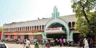 Tender 'root' for updated bus station | अद्ययावत बसस्थानकाची निविदा ‘आॅन रूट’!
