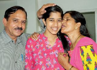 'AIIMS' fighter of the Rakshakkhi | रक्षिकाची ‘एम्स’ भरारी