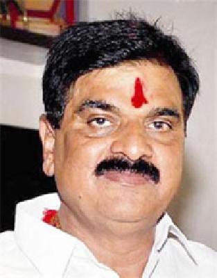 Vijay Sivatare to solve Purandar's water dispute | पुरंदरचा पाणीप्रश्न सोडवू : विजय शिवतारे