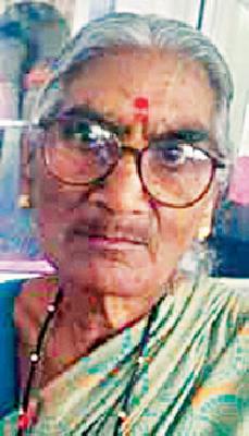 Vimala's tactics to save 'Koo Kuo' | ‘कुं कू’ वाचविण्यासाठी विमलबार्इंची धडपड