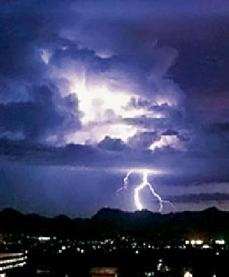 Monsoon for the first time in five years is late for the first time | पाच वर्षांत मान्सून पहिल्यांदाच उशिरा