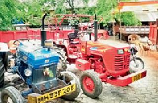 The illegal sand collection auctioned | अवैधरीत्या साठवणूक केलेल्या रेतीचा लिलाव The illegal sand collection auctioned | अवैधरीत्या साठवणूक केलेल्या रेतीचा लिलाव