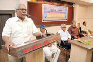 The authenticity of the Ambedkar movement has been lost | आंबेडकरी चळवळीतील प्रामाणिकता हरवली