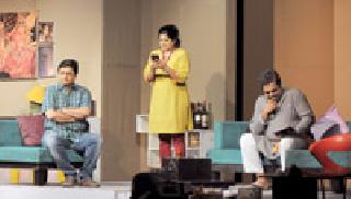 Dangerous but poignant drama - 'Alibaba and Chalisitale Thor' | चावट पण मार्मिक नाट्य - ‘अलिबाबा आणि चाळीशीतले चोर’