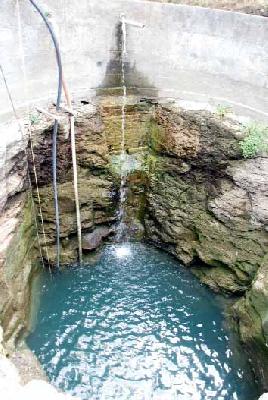 Two villages got thirsty | दोन गावांची भागविली तहान