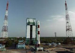 In PSLV C-23 space, we can see | पीएसएलव्ही सी -२३ अंतराळात झेपावले