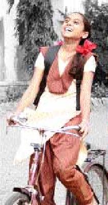 Bicycles are still in the bouquet | सायकलींचे अनुदान अद्यापही गुलदस्त्यातच