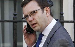 Andy Kaulson gets 18 months education | अँडी कौल्सन याला १८ महिन्यांची शिक्षा Andy Kaulson gets 18 months education | अँडी कौल्सन याला १८ महिन्यांची शिक्षा