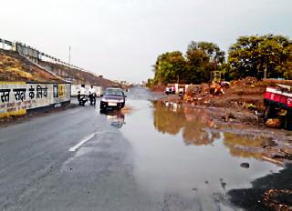 Rain relief; Sowing speed! | पावसाने दिलासा; पेरण्यांना वेग!