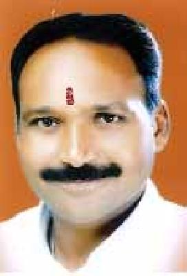 Gangespace convoy of Shiv Sena district chief | शिवसेना जिल्हाप्रमुखपदी गंगाप्रसाद आनेराव