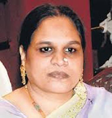 Dawood's sister Hsina Apte passed away | दाऊदची बहीण हसिना आपाचे निधन Dawood's sister Hsina Apte passed away | दाऊदची बहीण हसिना आपाचे निधन