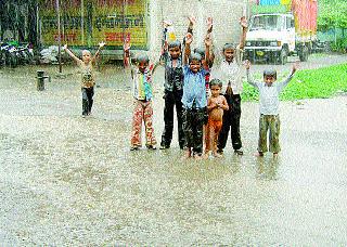 Rainfall in Gangapur, Kannad, Vaijapur taluka | गंगापूर, कन्नड, वैजापूर तालुक्यातही पाऊस
