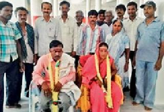 'He gave' widows 'marriage', introduced to socialism | विधवेशी लग्न करुन ‘त्याने’ दिला सामाजिकतेचा परिचय