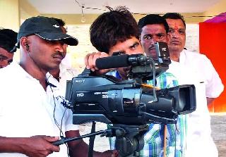 Its 'Hardwood Jatra' movie festival! | त्याची ‘कठ्याची जत्रा’ चित्रपट महोत्सवात!