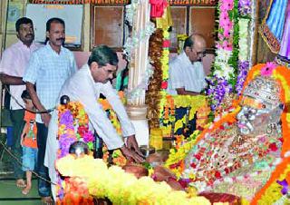 Intrigued with Gurumuranima | गुरूपौर्णिमा उत्साहात