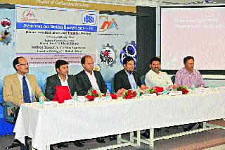 4 lakh crores tax cases pending | ४ लाख कोटी टॅक्स प्रकरणे प्रलंबित