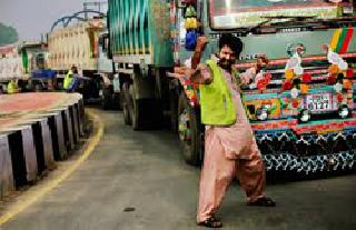 Gang-raid | महामार्गावर गाड्या लुटणारी टोळीचा छडा