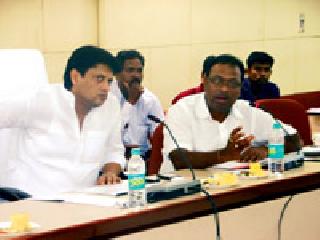 Turn off the weightage in Ramadan! | रमजानमध्ये भारनियमन बंद करा!