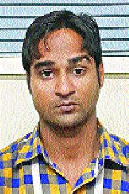 The CID is a CID crime branch victim | तोतया सीआयडी गुन्हे शाखेच्या जाळ्यात The CID is a CID crime branch victim | तोतया सीआयडी गुन्हे शाखेच्या जाळ्यात