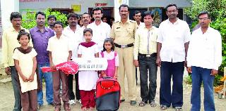 'Lokmat' reads 'Goddess' | ‘लोकमत’च्या स्पर्धेमुळे वाचनाची गोडी’